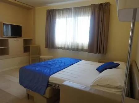 Hotel Columbus
