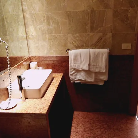 Columbus Hotel 4*