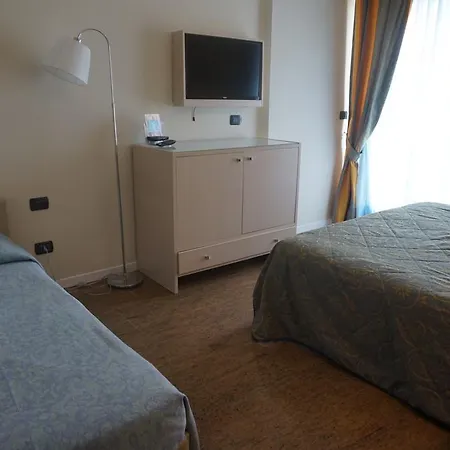 Hotel Columbus