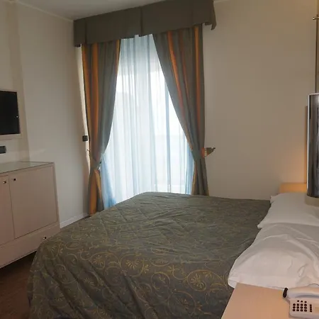 Columbus Hotel