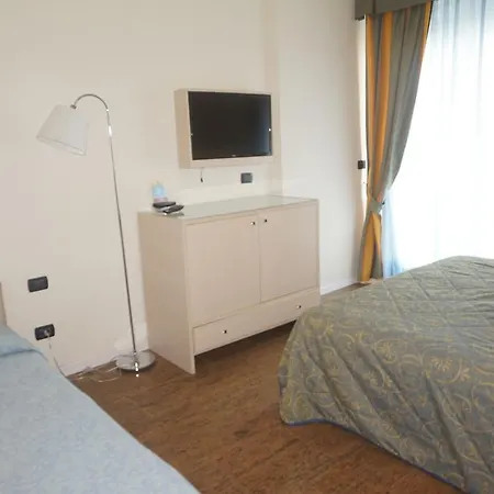 Hotel Columbus 4*