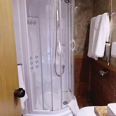 Columbus Hotel 4*
