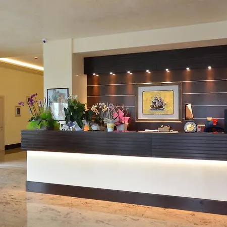 Hotel Columbus